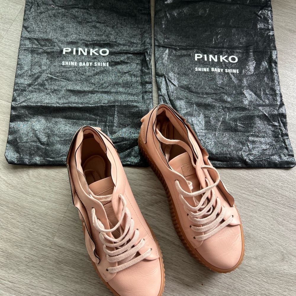Pinko Made in Italy Sneakers